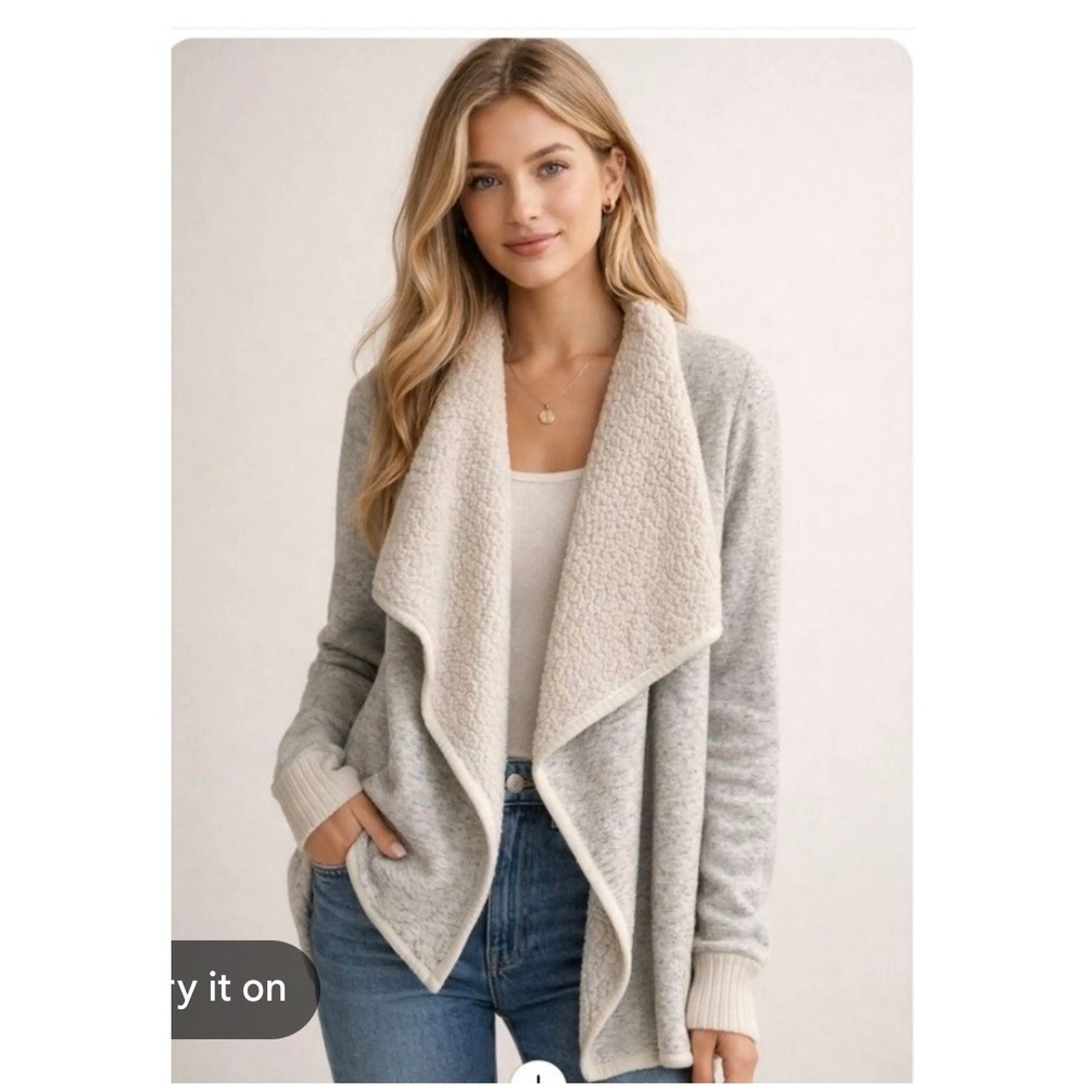 Abercrombie‎ & Fitch Soft A&F Collection Sherpa Shawl Collar Cardigan Grey Small